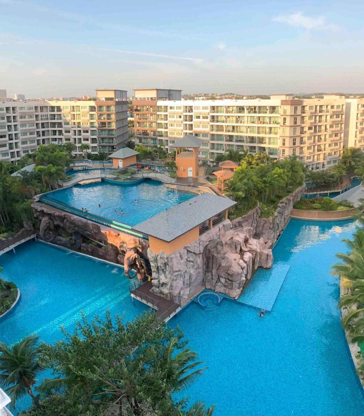 Laguna Beach Resort Maldives Pantai Jomtien Bagian luar foto